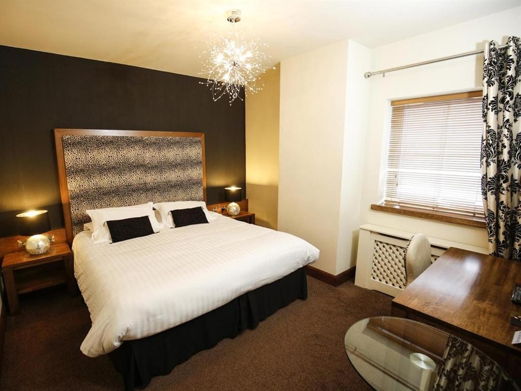 Customs House Country Inn Belcoo Chambre photo